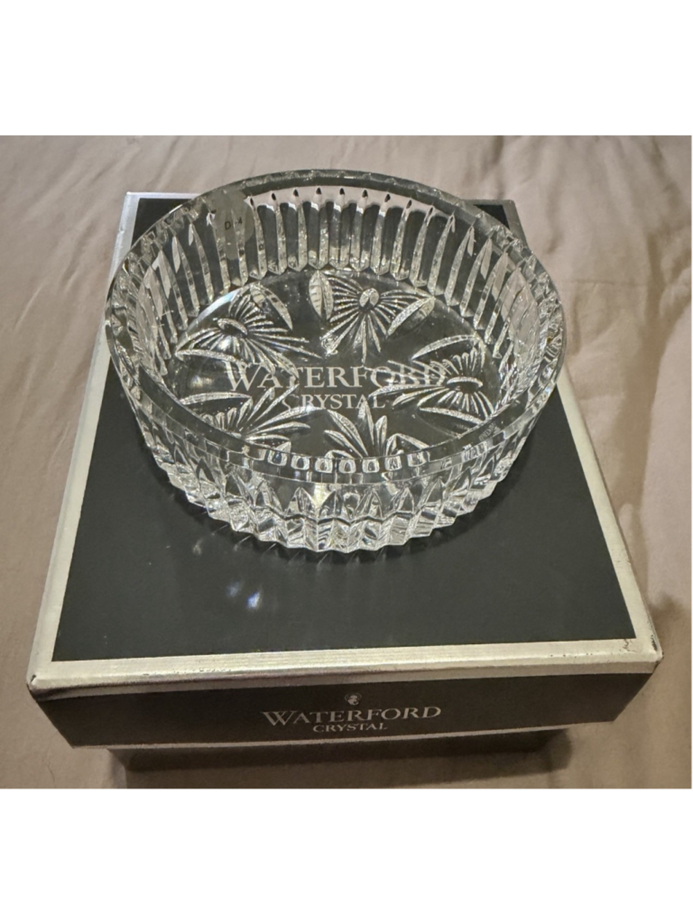 New Waterford Cut Crystal Best Wishes Champagne Wine Bottle Coaster Small Bowl - Picture 3 of 5